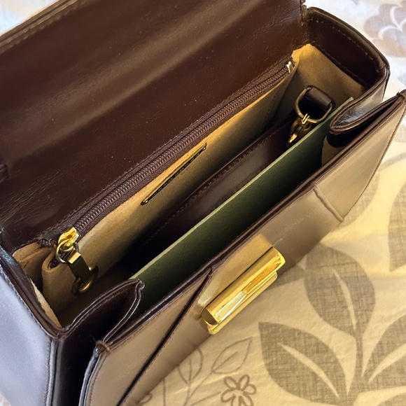 Beautiful Vintage Mark Cross Handbag with Crossbody Strap - Picture 8 of 10